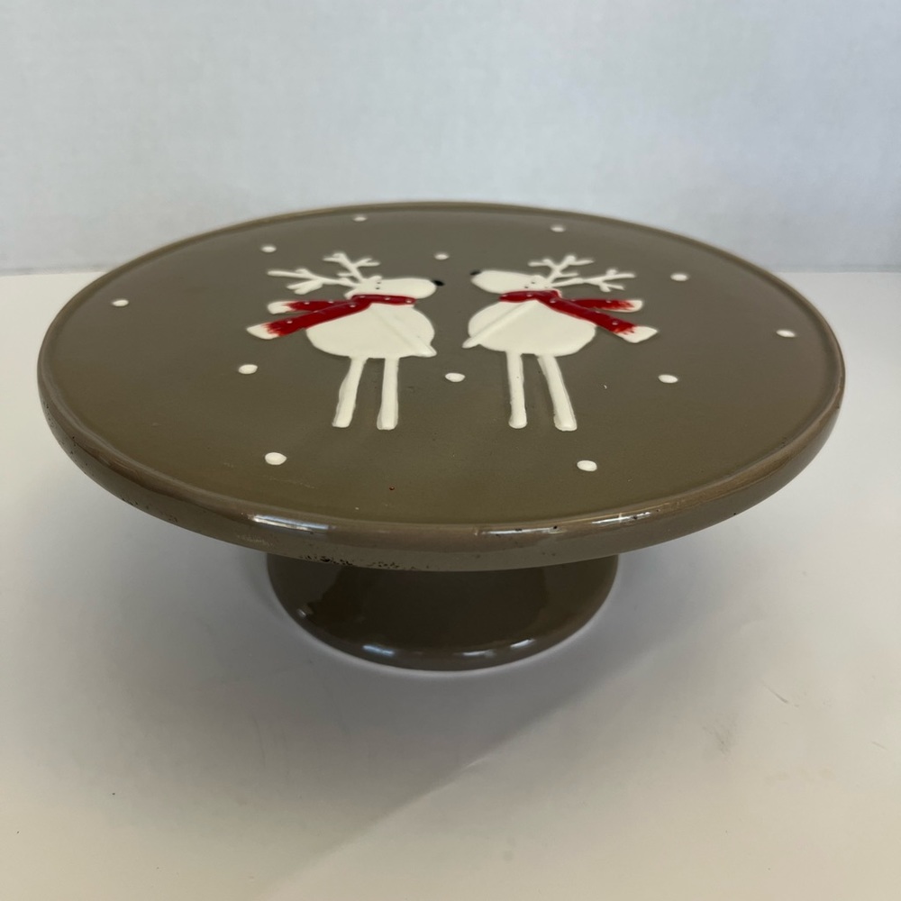 Nauvoo House Holiday Cake Pedestal